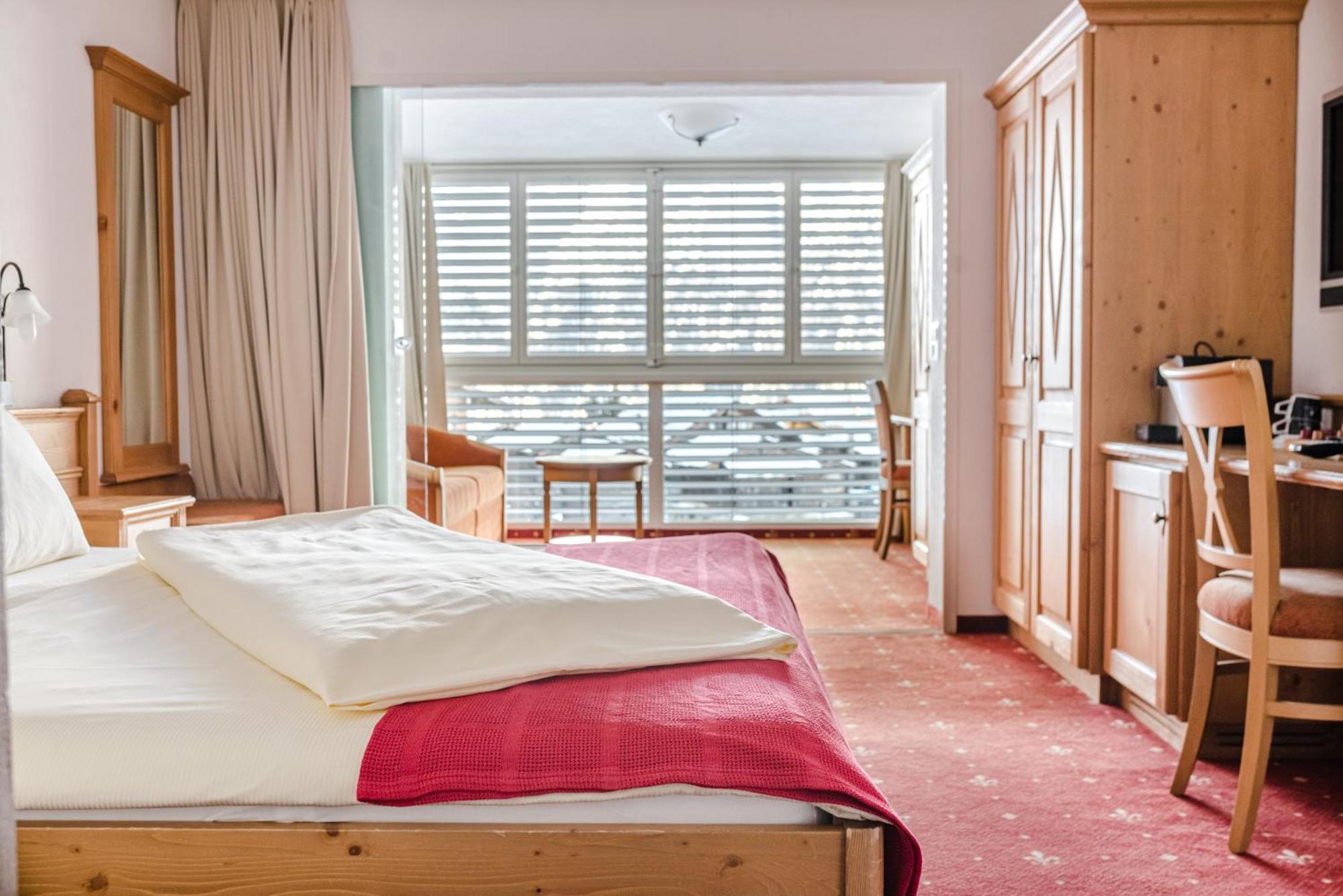Family Hotel Desiree Grächen Buitenkant foto